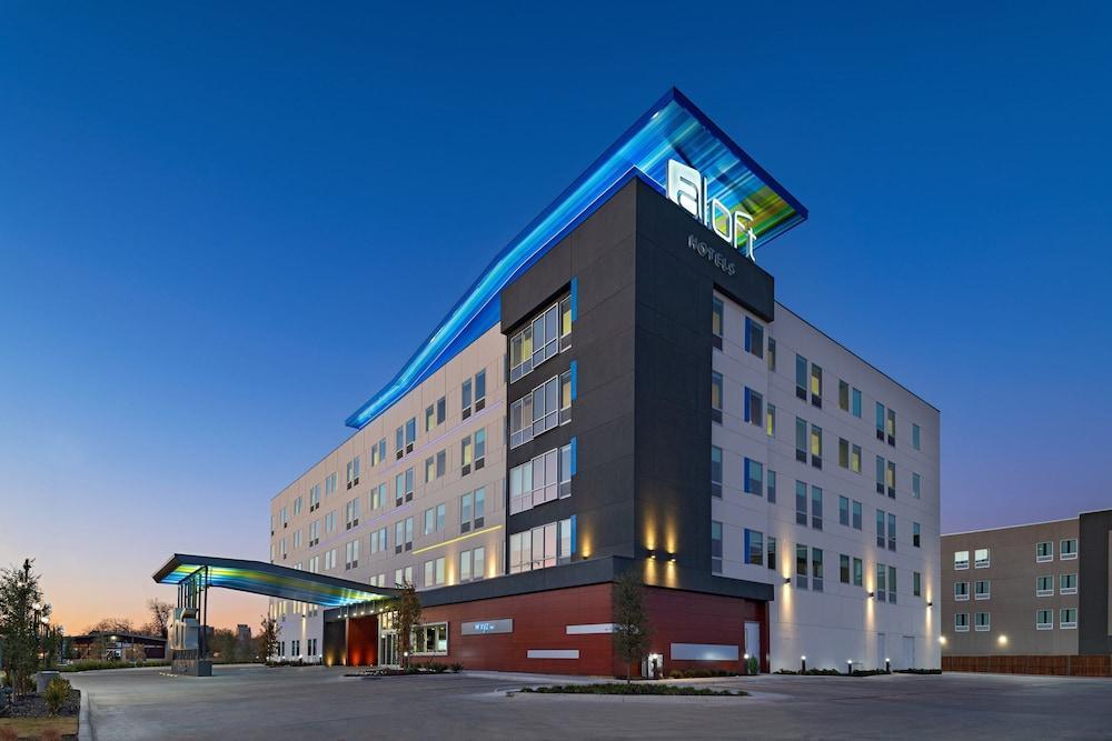 Aloft Waco Downtown Hotel Exterior photo